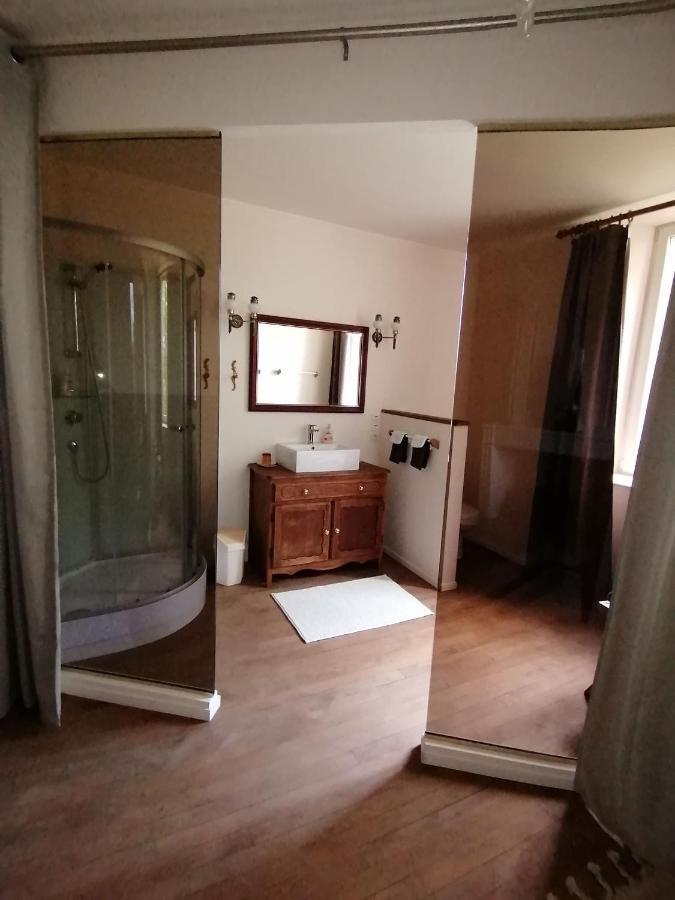 Authentieke Franse Kamer. Melay  Exteriér fotografie